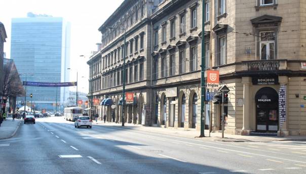 Na putevima u BiH saobraća se po pretežno suhom kolovozu