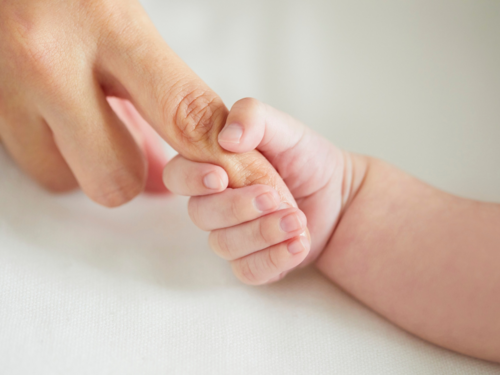 Na račune 48 porodilja uplaćene jednokratne novčane pomoći