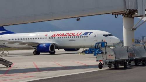 Na Sarajevski aerodrom sletio prvi avion kompanije AnadoluJet