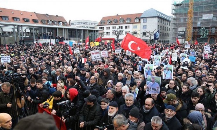 Na skupu protiv terorizma i antiislamizma u Hanauu 10.000 ljudi
