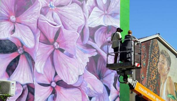 Na Street Arts Festivalu u Mostaru oslikava se 12 murala