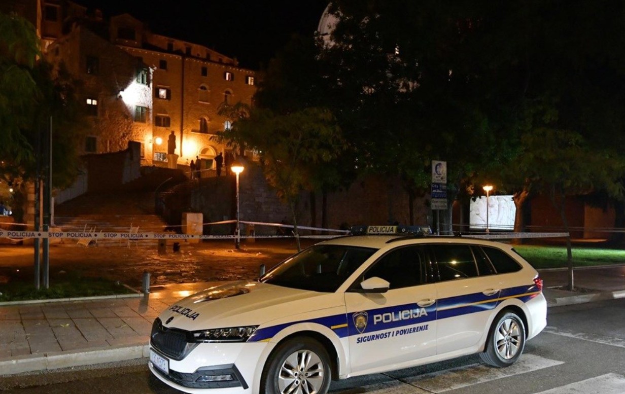 Žena preminula na svadbi u Šibeniku, pogođena signalnom raketom