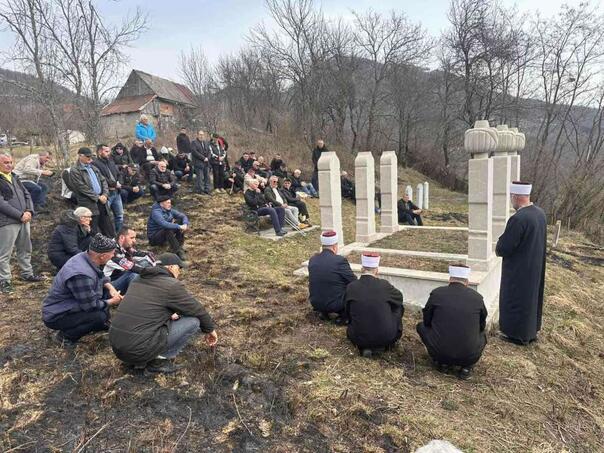 Na Tjentištu obilježena godišnjica smrti komandanta Zaima Bešovića