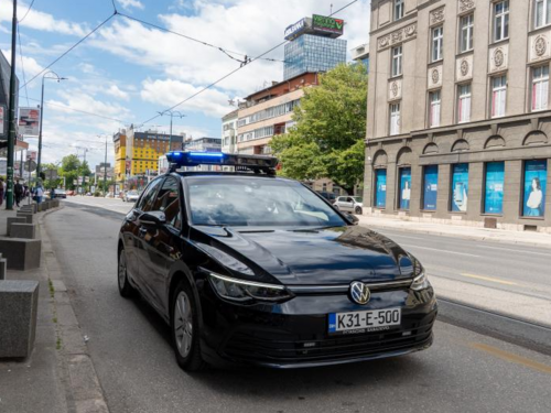 Na ulicama KS dva nova presretača: Imaju devet kamera, detektuju više od 100 vozila