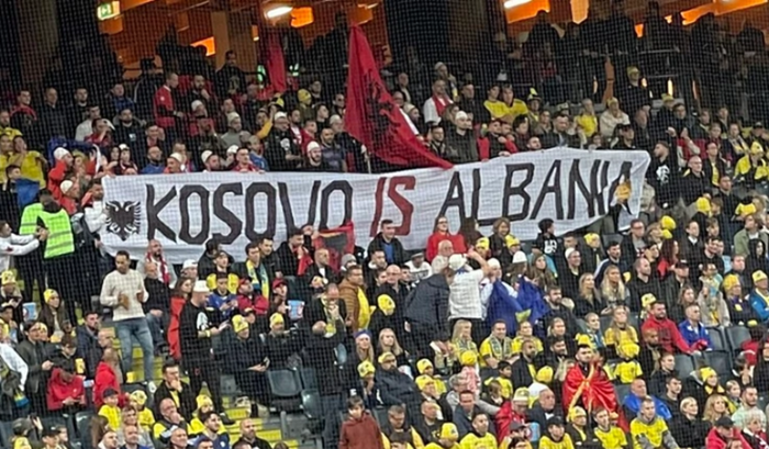 Na utakmici u Švedskoj istaknut transparent 'Kosovo je Albanija'
