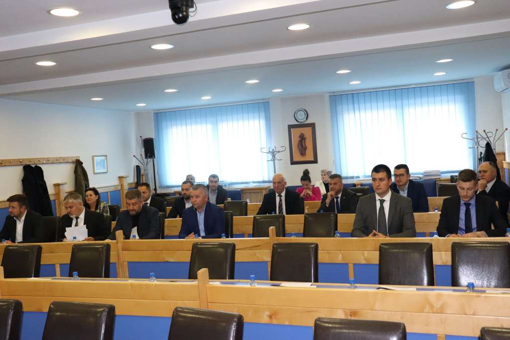 Na vanrednom zasjedanju Skupštine BPK za mandatara imenovan Edin Ćulov