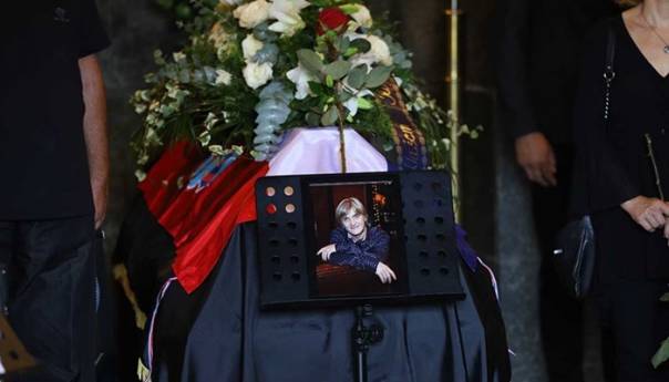 Na vječni počinak ispraćen Rajko Dujmić