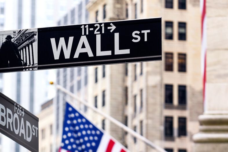 Na Wall Streetu padaju rekordi, ali se trguje oprezno