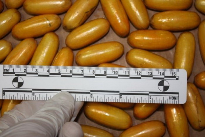 Na zagrebačkom aerodromu uhvatili Brazilku sa skoro kilogram kokaina u želucu
