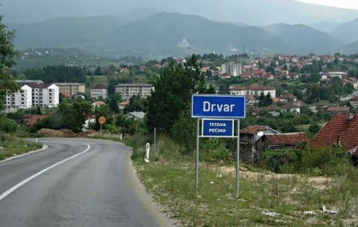 Načelnica Drvara Dušica Runić zbog gostiju iz Srbije zabranila veća okupljanja