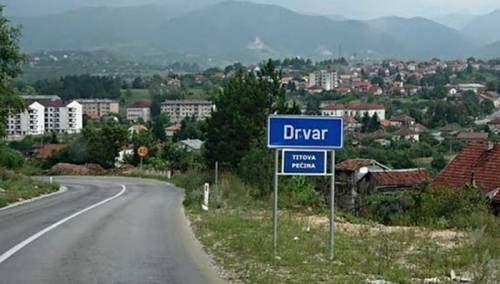 Načelnica Drvara Dušica Runić zbog gostiju iz Srbije zabranila veća okupljanja