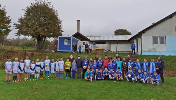 Načelnik Kalesije uručio medalje i pehar pobjednicima Općinske lige predpionira
