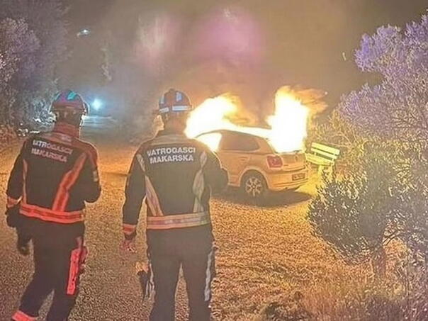 Načelnik Tučepa: Vatra mi je zahvatila auto, izgorio je u par minuta