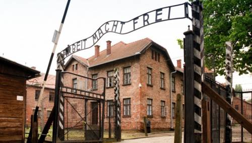 Nacistički logor Auschwitz posjetilo 2,32 miliona ljudi