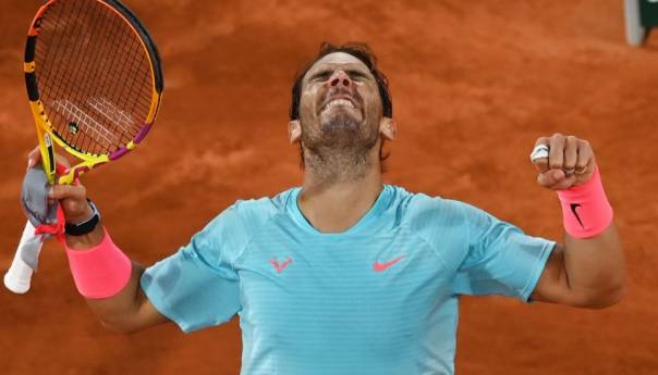 Nadal savladao Schwartzmana i plasirao se u 13. finale Roland Garrosa