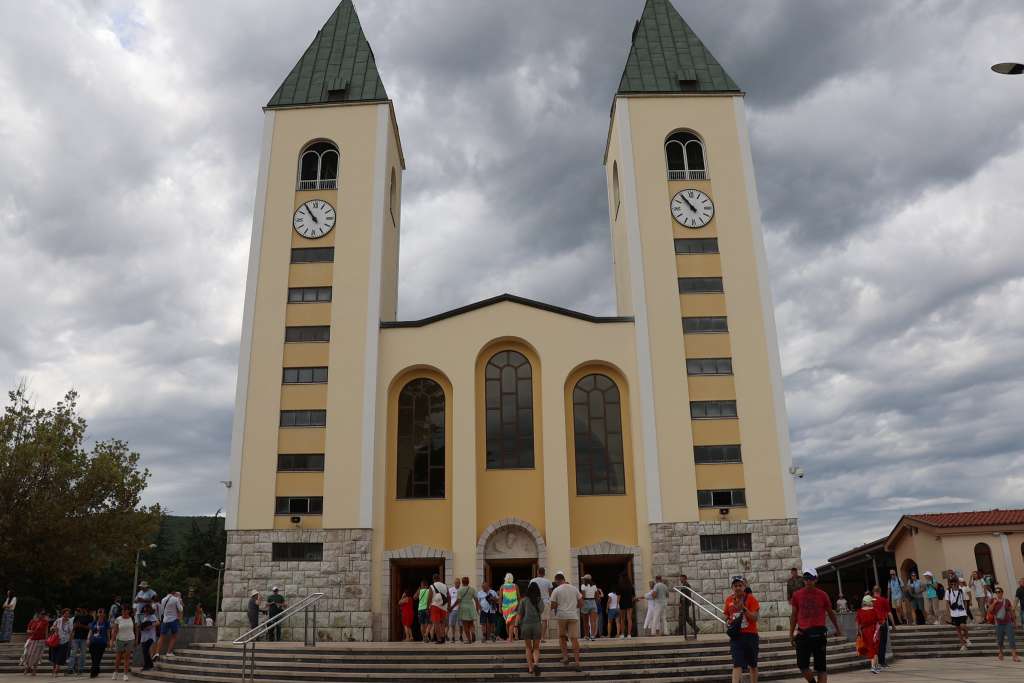 Nadbiskup Cavalli na Mladifestu pozvao mlade da s oduševljenjem žive današnjicu