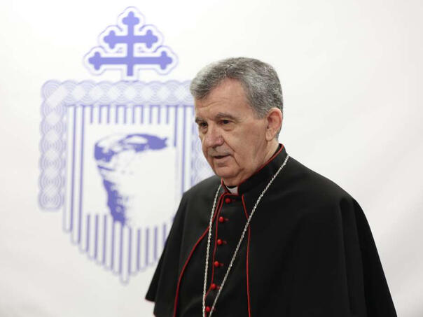 Nadbiskup Vukšić čestitao Bajram: Gradimo mir