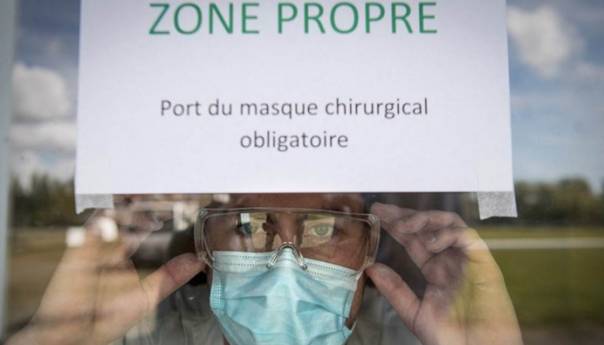 Nagli porast broja zaraženih i preminulih od korone u Francuskoj