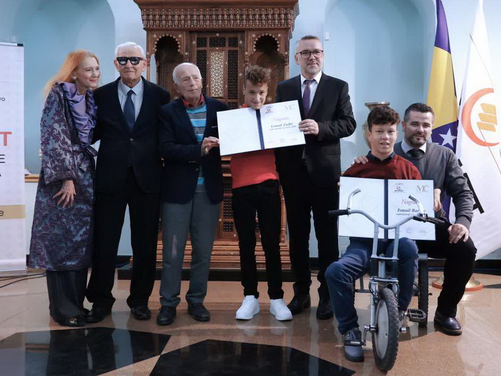 Nagrada Fondacije "Muradif Ćato" dodijeljena Mirku Pejanoviću, Ismailu Barlovu i Ismailu Zulfiću