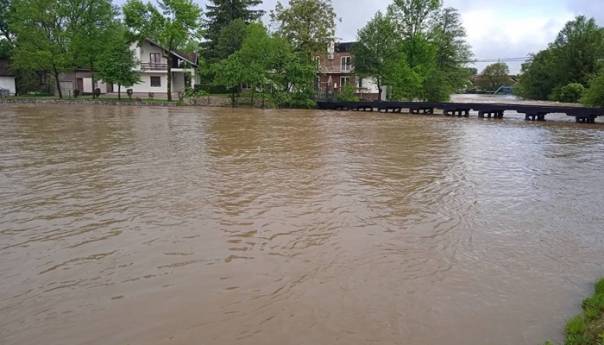 Najavljen rast vodostaja Une, očekuju se nove padavine