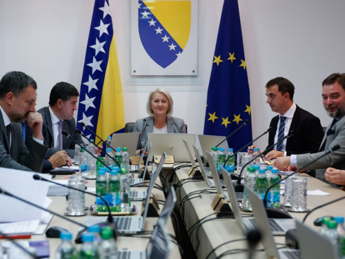 Najavljena vanredna sjednica Vijeća ministara: U zraku visi 200 miliona maraka