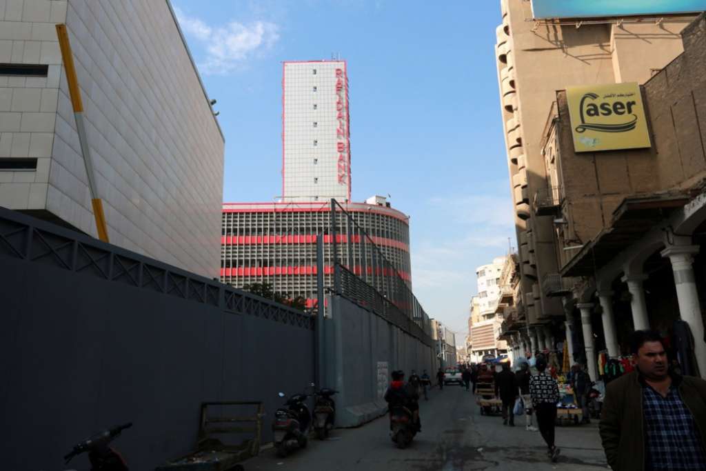 Najavljena zabrana obavljanja transakcija u američkim dolarima za pet iračkih banaka