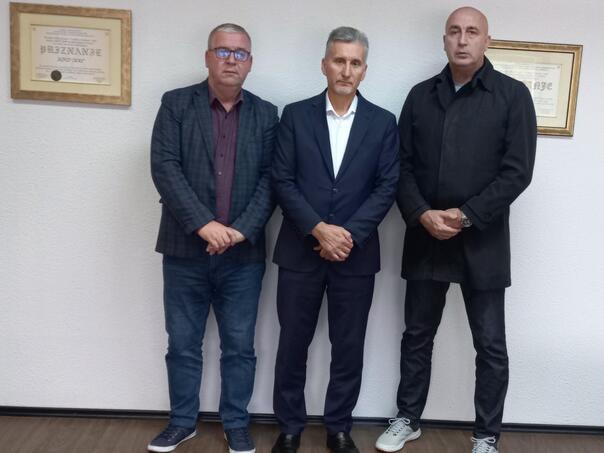 Najavljeno povećanje iznosa stipendija za stipendiste sa područja KS