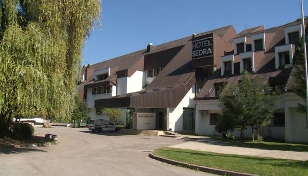 Najavljeno zatvaranje Prihvatnog centra 'Sedra' u Cazinu