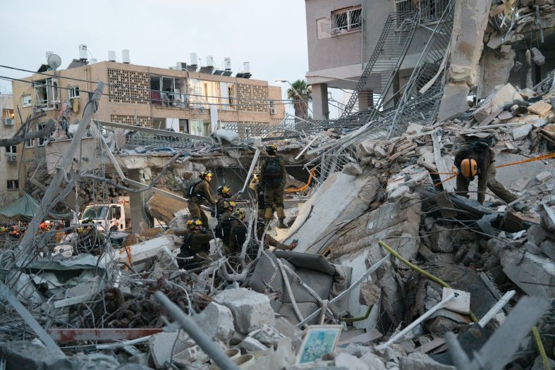 Najmanje 10 poginulih nakon iranskih napada na Izrael