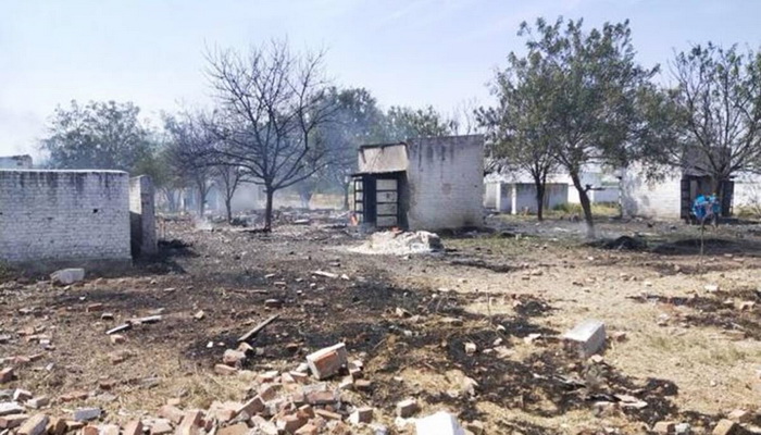 Najmanje 12 poginulih u požaru u indijskoj tvornici petardi