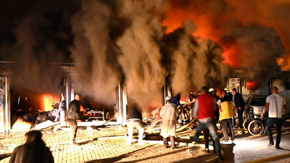 Najmanje 14 mrtvih u požaru u COVID bolnici u Tetovu