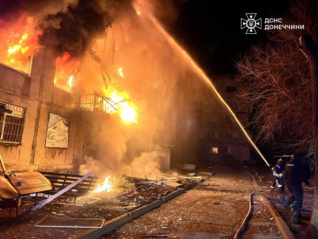 Najmanje 14 ubijenih u noćnim napadima na istoku Ukrajine