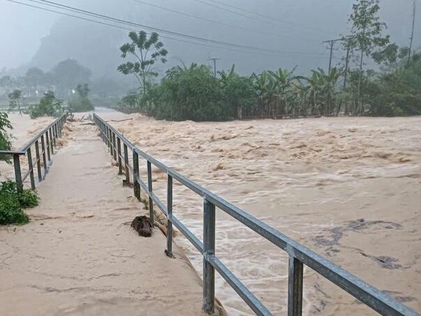 Najmanje 26 poginulih na Filipinima usljed tropske oluje Bualoi