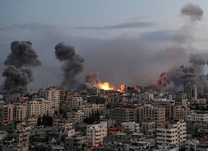 Najmanje deset Palestinaca ubijeno u izraelskima napadima