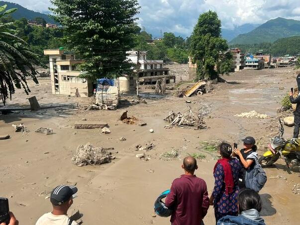 Najmanje osam poginulih u velikim poplavama u Nepalu