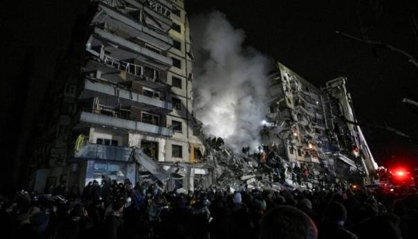 Najmanje petero mrtvih u granatiranju Dnjepra, među ranjenima i djeca