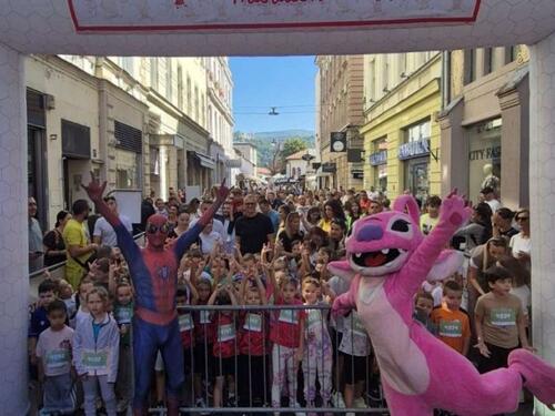 Najmlađi trkači u Sarajevu istrčali Bambini maraton