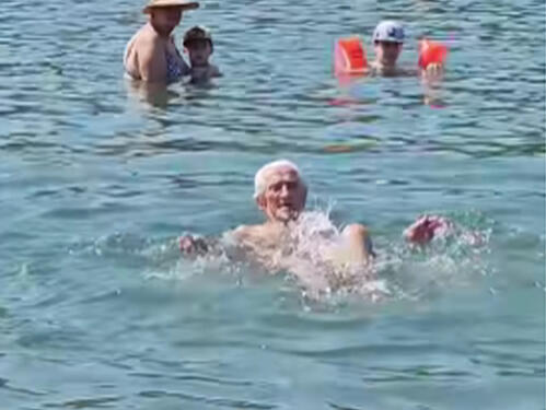 Najstariji kupač sa Panonskih jezera proslavio 97. rođendan