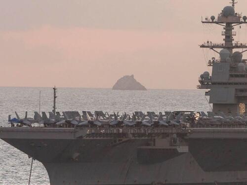 Najveći nosač aviona na svijetu stigao nadomak Bliskog istoka