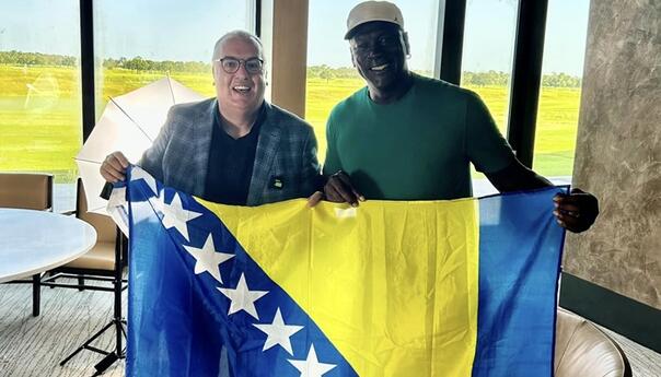 Najveći su najjednostavniji: Michael Jordan sa zastavom BiH
