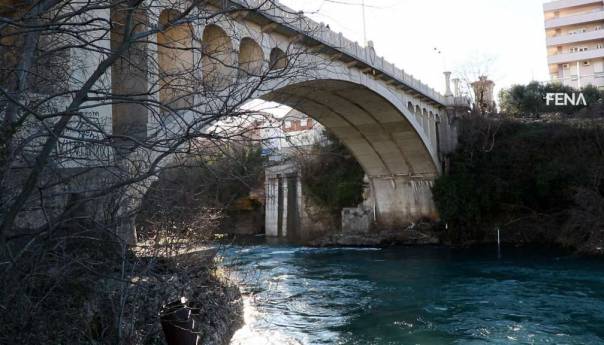 Nakon 30 godina uklanjaju se ostaci srušenog Carinskog mosta