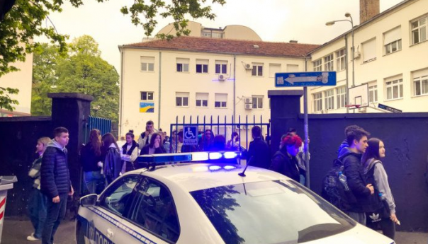 Nakon Crne Gore dojave bombi i u Srbiji u 22 škole