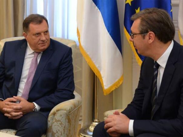 Nakon Dodika, Putin u Moskvu pozvao i Vučića