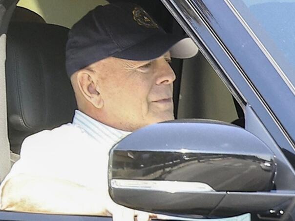 Nakon dugo vremena nepojavljivanja: Bruce Willis snimljen u Los Angelesu