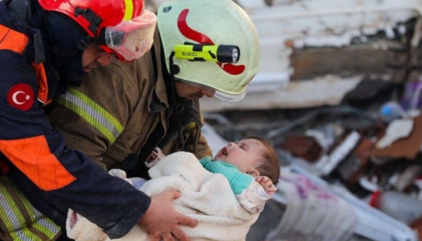 Nakon dva zemljotresa: Rođeno skoro 6.500 beba