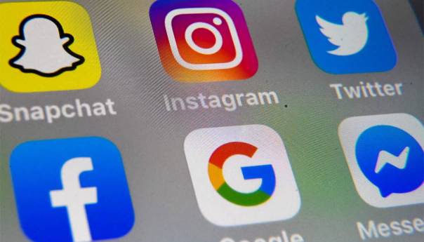 Nakon FB i YT, i Twitter će brisati lažne objave o cjepivima