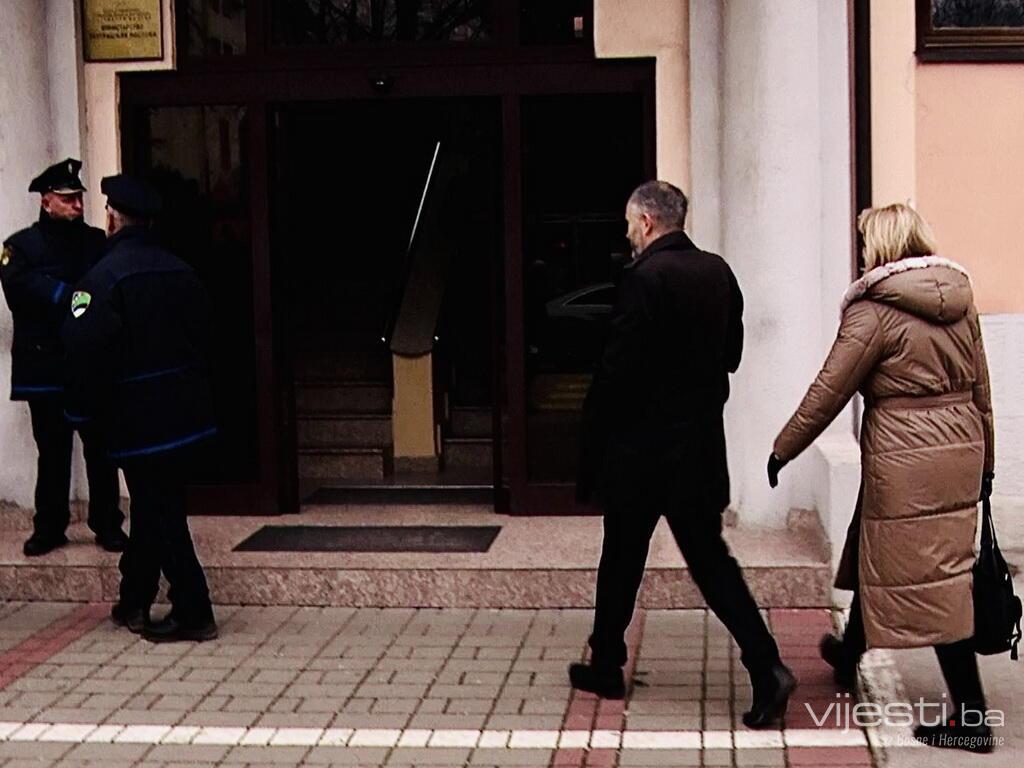 Istraga o tragediji u Domu penzionera neće stati na direktoru, ide ka vrhu