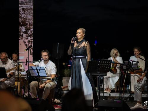 Nakon Harija Varešanovića, na festivalu sevdalinke večeras nastupa Naida Kraljić