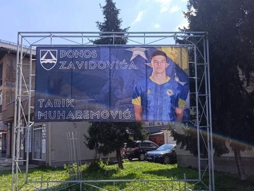 Nakon Harisa i Nikole još jedan Zmaj dobio bilbord: "Ponos Zavidovića"