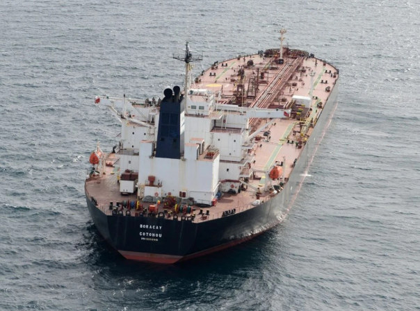 Nakon intervencije francuske mornarice ruski tanker sa crne liste nastavlja plovidbu